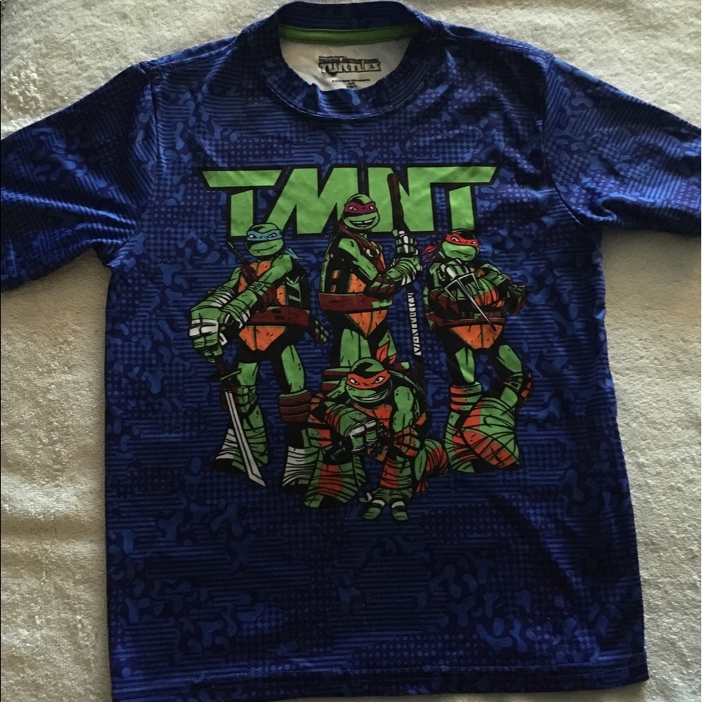 Boys Teenage Mutant Ninja Turtle shirt